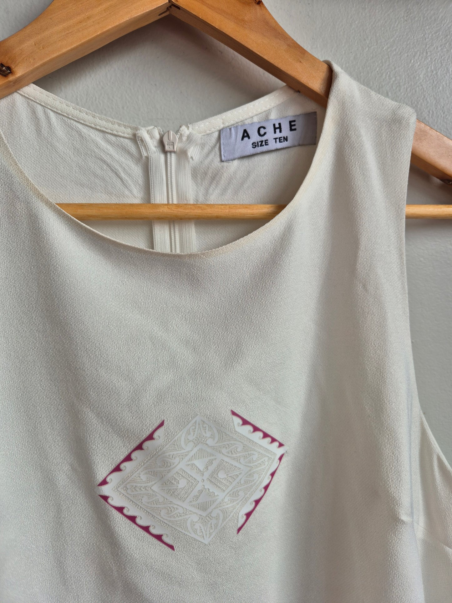 Women's 10 - Ache Upcycle Toitū Kākahu